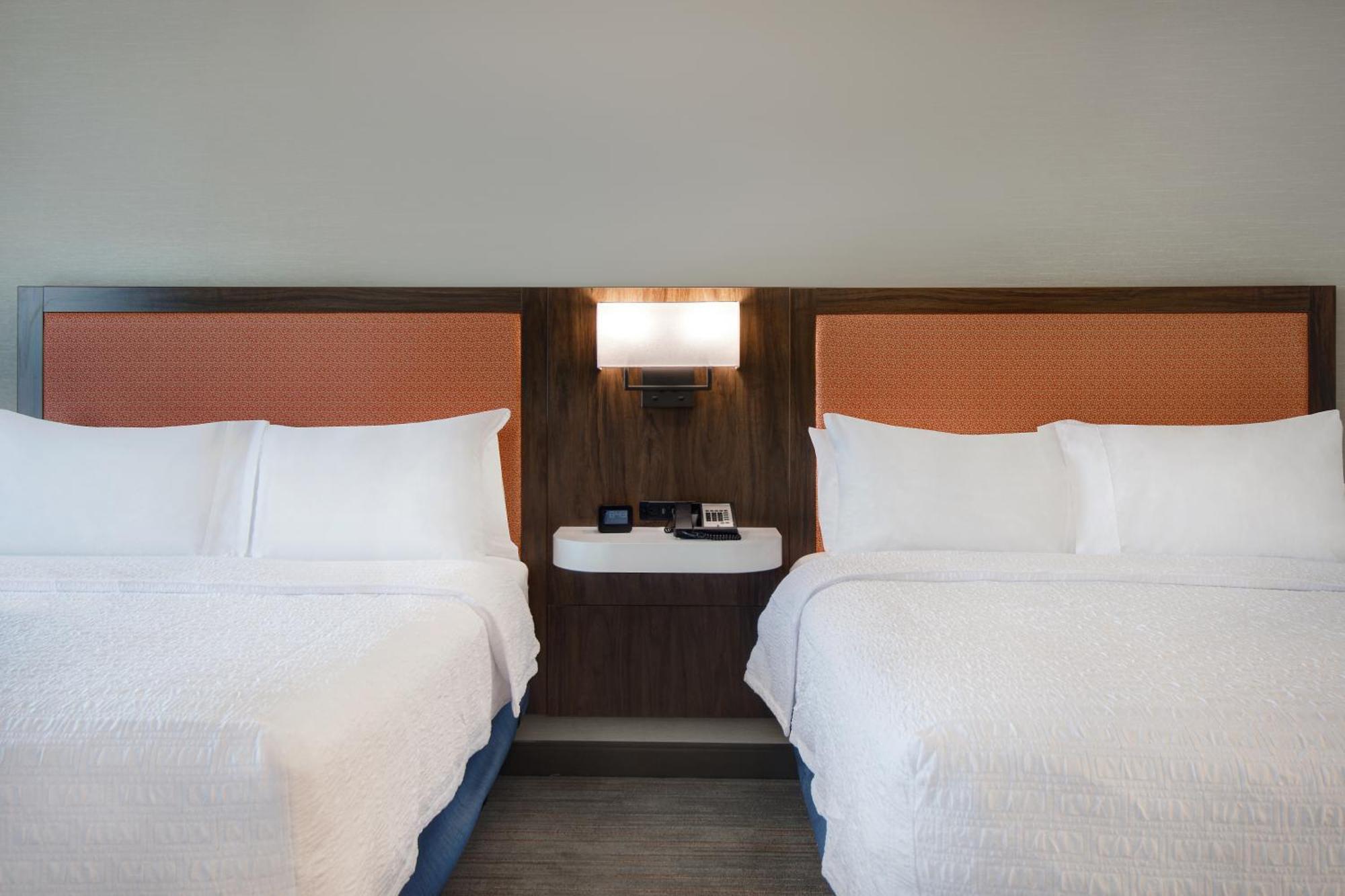 Hampton Inn & Suites Γιόνκερς Εξωτερικό φωτογραφία