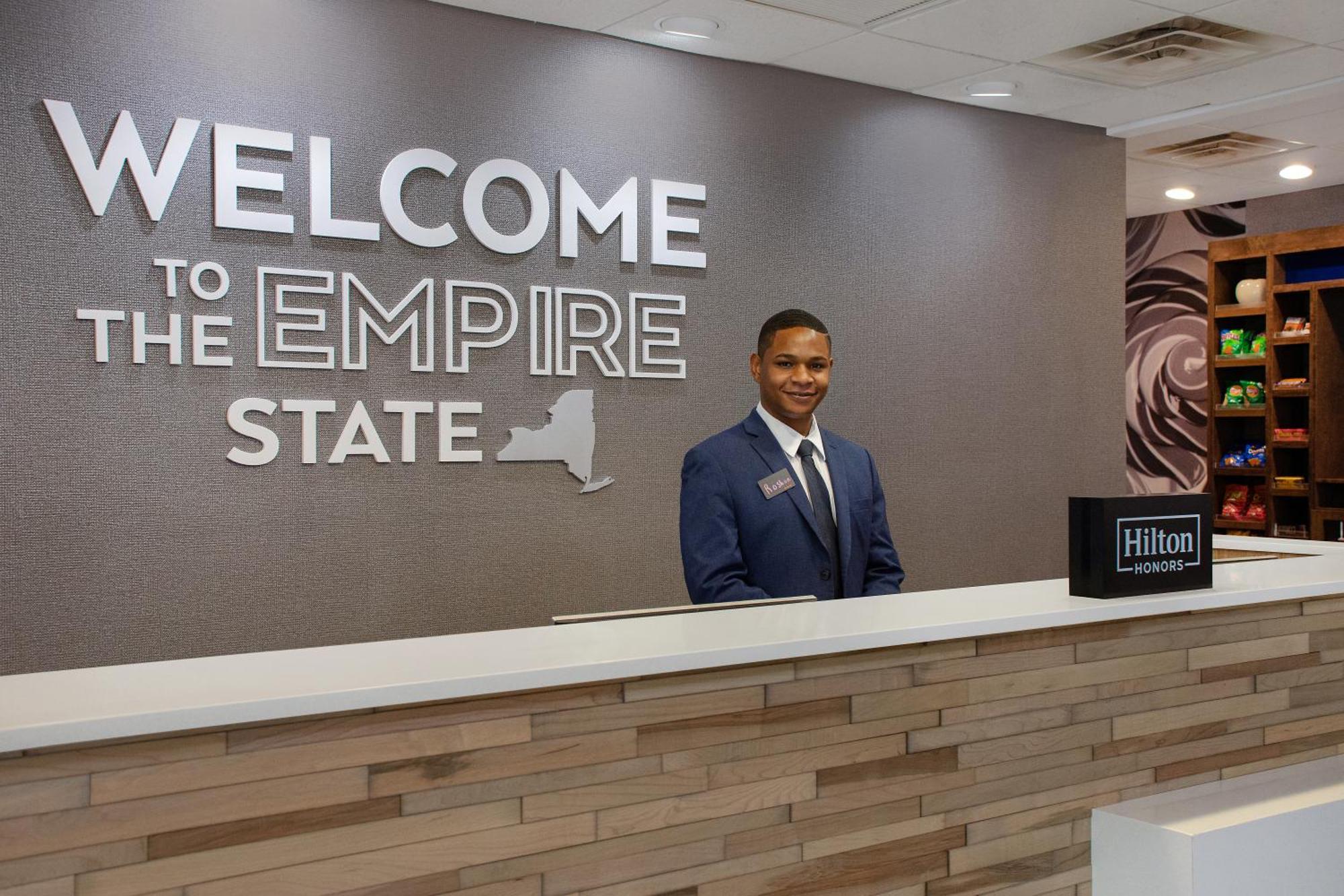 Hampton Inn & Suites Γιόνκερς Εξωτερικό φωτογραφία