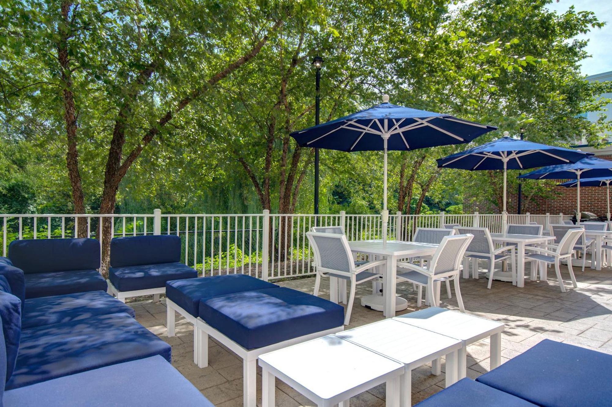 Hampton Inn & Suites Γιόνκερς Εξωτερικό φωτογραφία