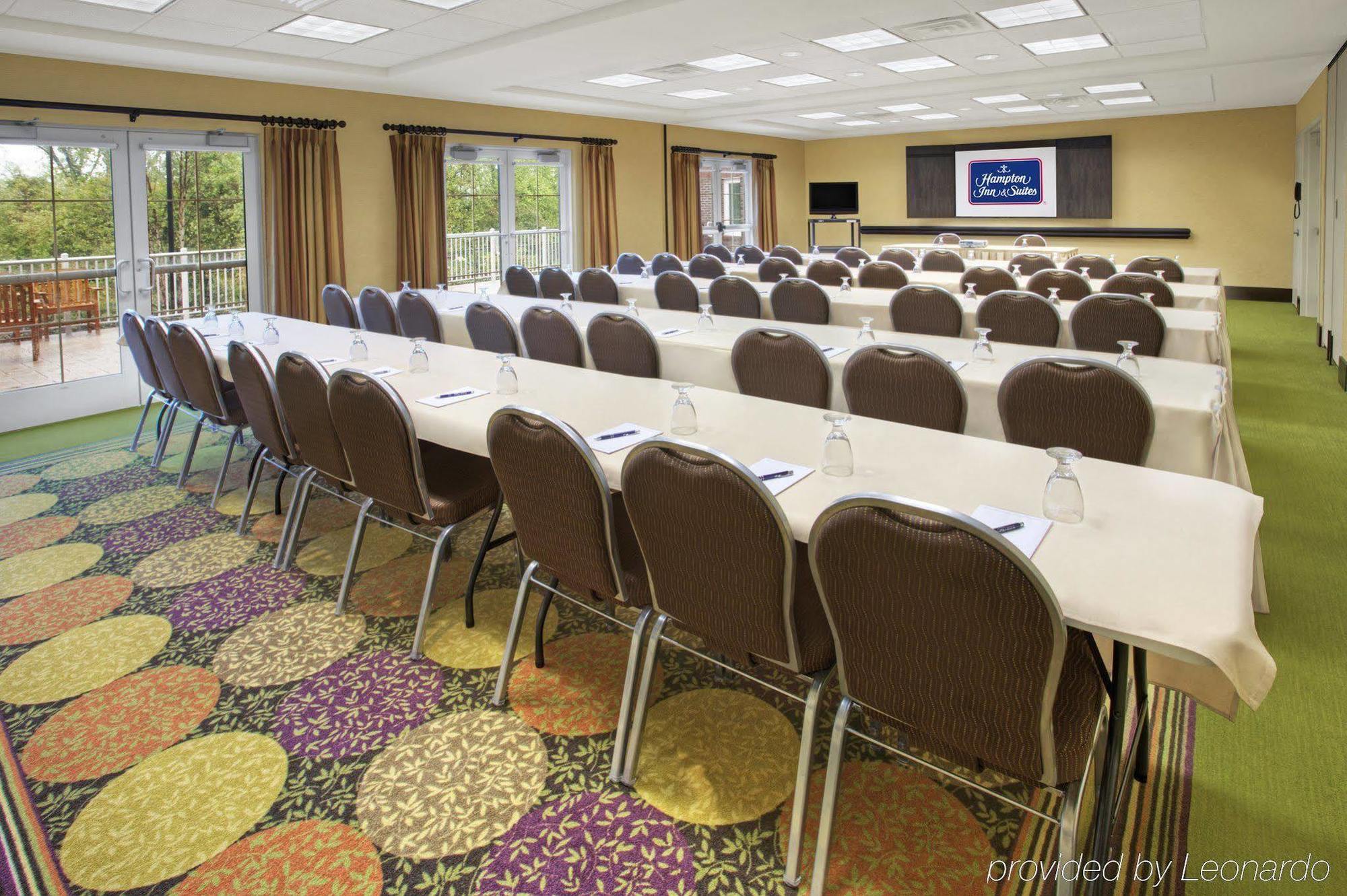 Hampton Inn & Suites Γιόνκερς Ανέσεις φωτογραφία