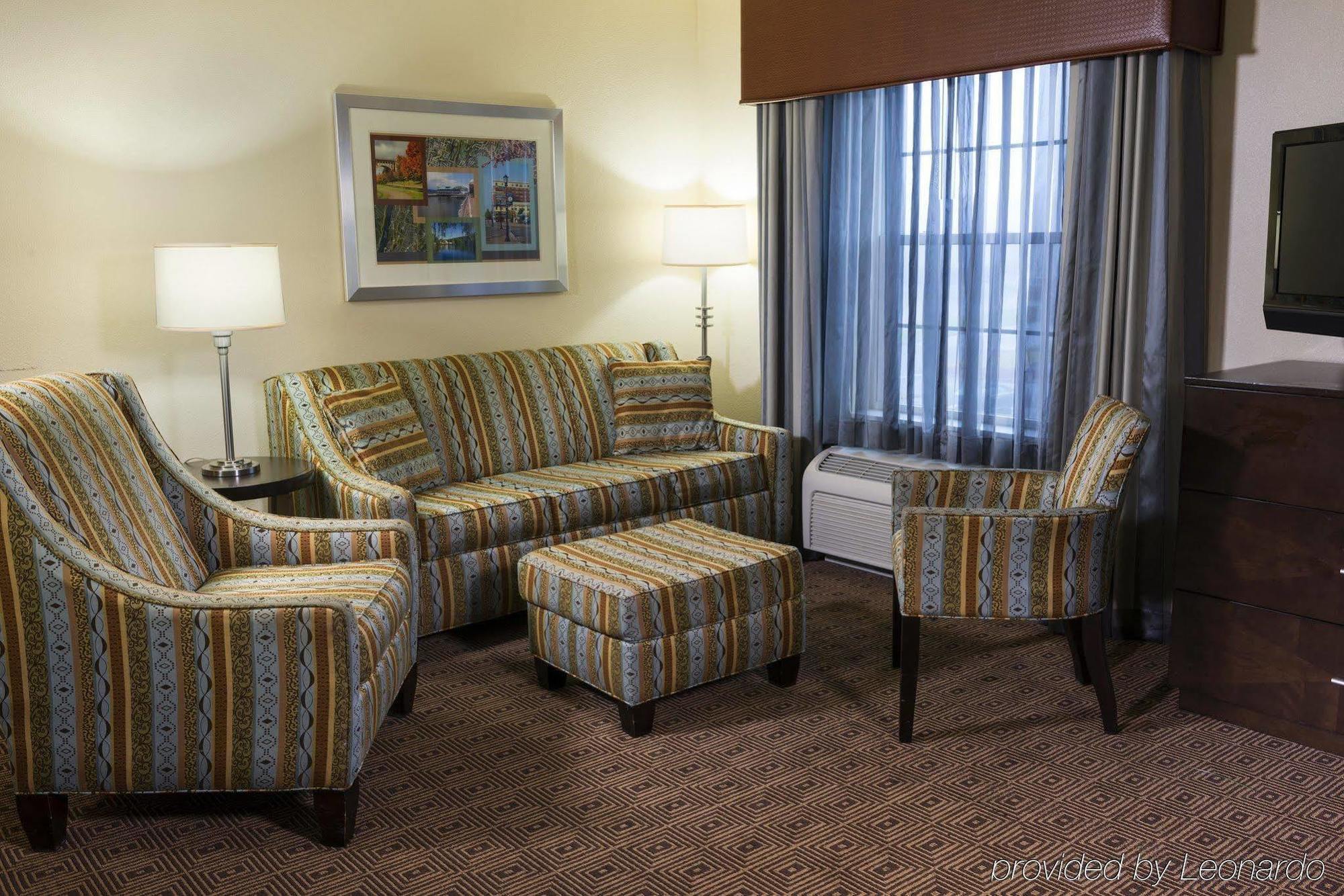 Hampton Inn & Suites Γιόνκερς Εξωτερικό φωτογραφία